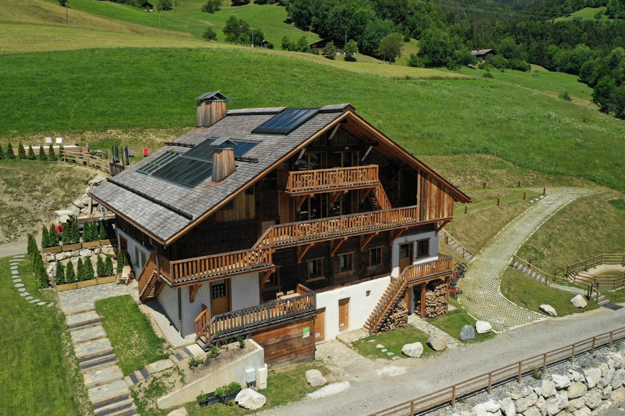 Le Toi Du Monde Bed and Breakfast Flumet Eksteriør billede