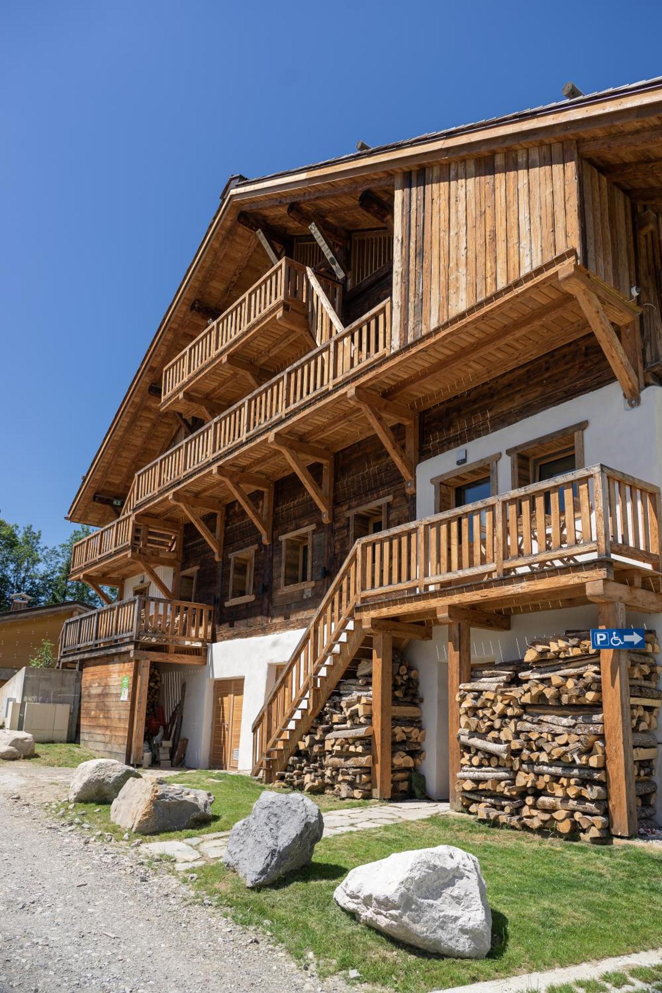 Le Toi Du Monde Bed and Breakfast Flumet Eksteriør billede